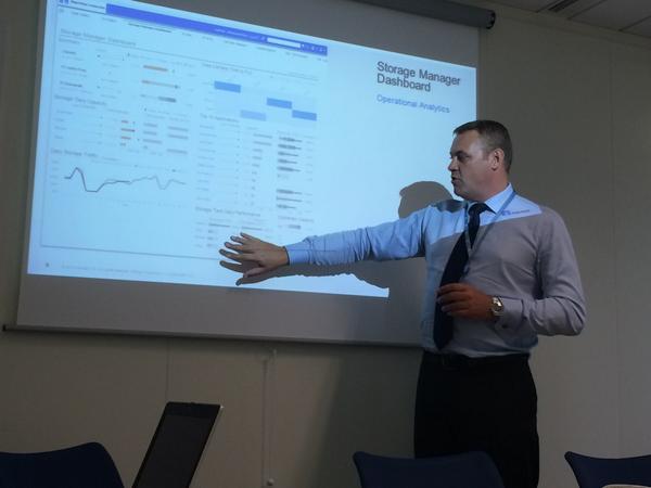 MathiasRobichon's tweet image. Très bonne présentation @NetApp #OnCommandInsight. A essayer d&apos;urgence.