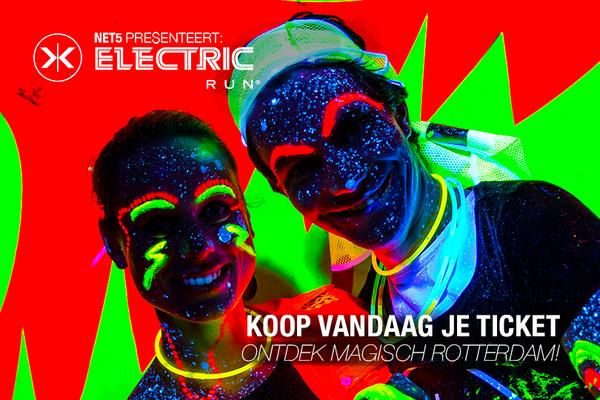 ElectricRunNL's tweet photo. NOG MAAR 10 DAGEN!! BEN JIJ AL KLAAR VOOR THE WORLDS BRIGHTEST 5K?! http://t.co/Ur7w8zgb0Y #electricrun #fun #party http://t.co/uJEJXEXZ8m