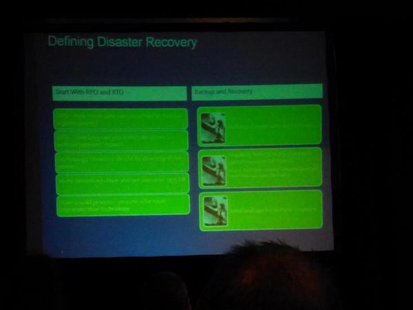 Clustermvp's tweet image. #sqlserverdays @jdanton if you have trouble to see colors Don&apos;t use #green