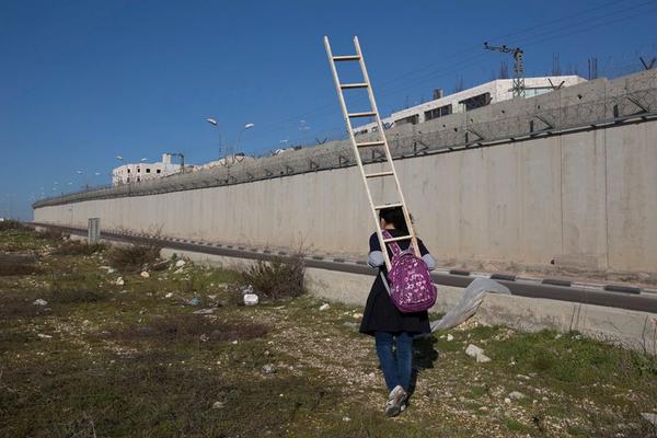 dabughoush's tweet image. Girl going to school #apartheid wall #palestine