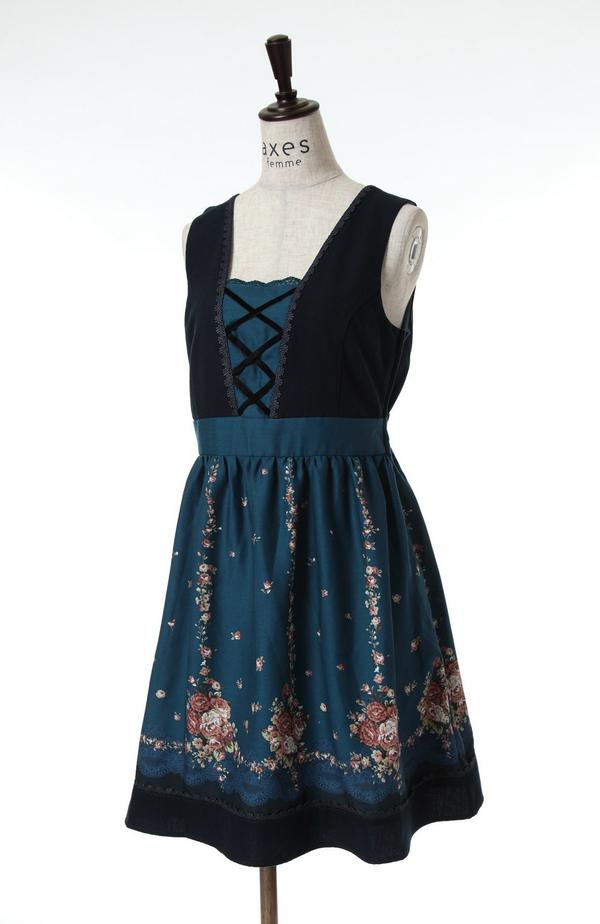 Axes Femme パネル花柄チュニック 胸元のレースｕｐがフェミニンで可愛いチュニックワンピ 別地には暖かみがあるフランネルを使用しています カラーはワイン 黒 ブルーグリーン Http T Co Yk1ziepost