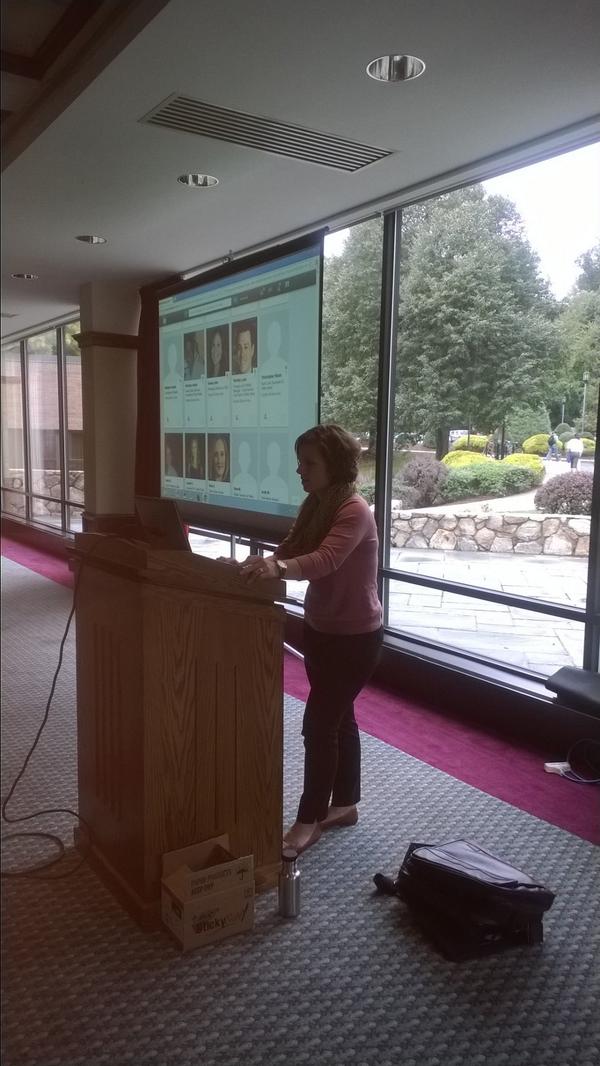 FairfieldDSB's tweet image. @LinkedIn @TaraRupp @StephGGallo @FairfieldCPC Live workshop snap shots!