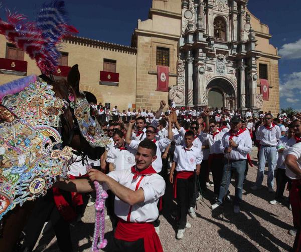 Los Caballos del Vino ganan el concurso 'La Mejor Fiesta de España' de Antena 3: laopiniondemurcia.es/municipios/201…