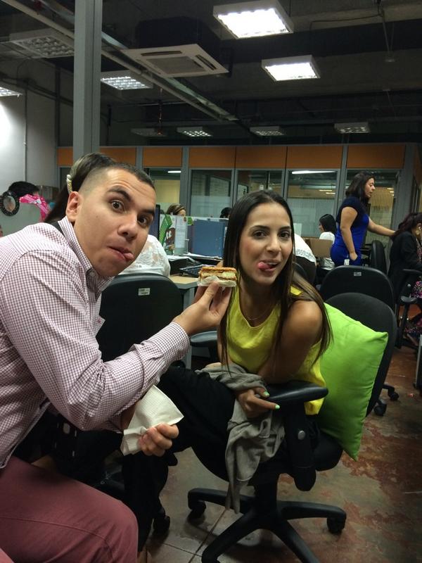 littlepupkin's tweet photo. #AsíEsPlaza nos adelantamos a #Maridaje2014 #GerenciaMercadeo @camilam_h @andreslopezhd http://t.co/xY7hN7DF3y