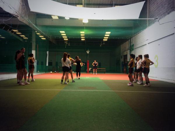 NDOMiddlesex's tweet photo. #NETSNETSNETS at @playonsport today!! @England_Netball http://t.co/mRbNqiH7nA