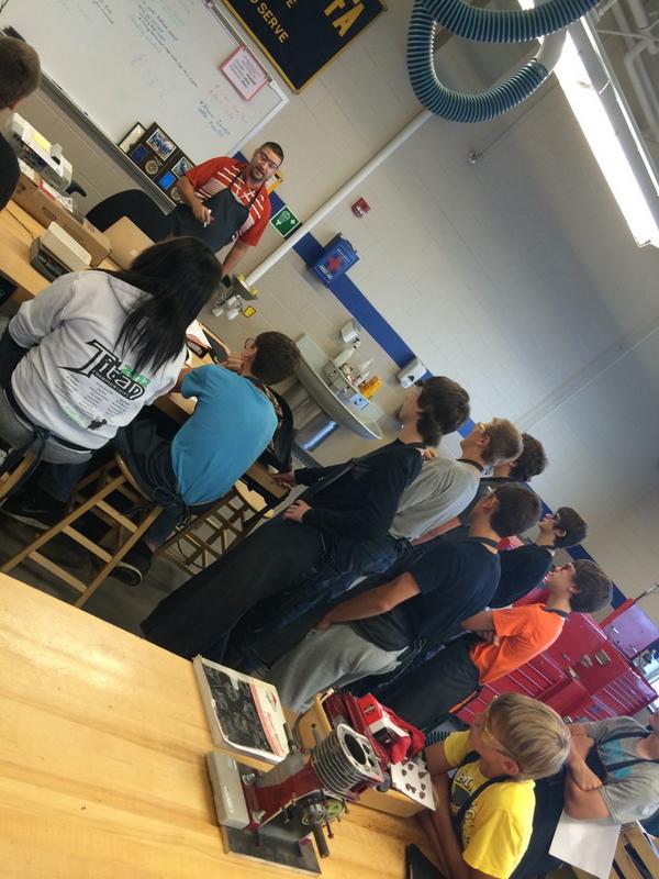 MiddWestAg's tweet image. Cold metalworking theory and guided practice in #agengineering w/Mr. Erb!