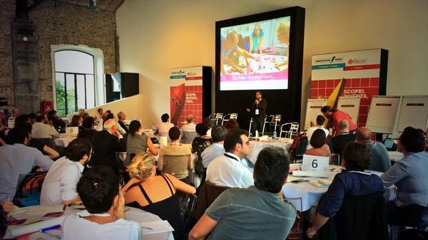 vdmdesign's tweet photo. Here we are: #sicities #codesign time with @wequestion at #RMF14 #RIW14 sharing ideas on #socialinnovationcities http://t.co/6JEu3D6q9D