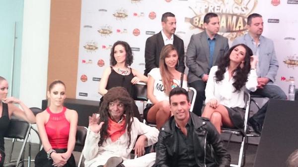 TvBandamax tweet picture