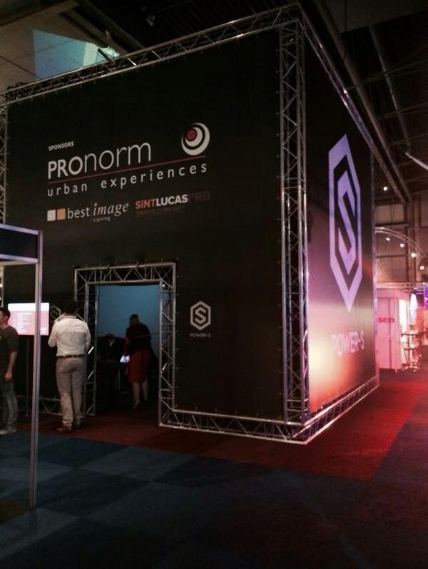 Mooie #powerscube op de <a href="/BusinessDagen/">RegioBusinessDagen</a> gemaakt door <a href="/BestImageBV/">Best Image Signing BV</a> en #Pronorm