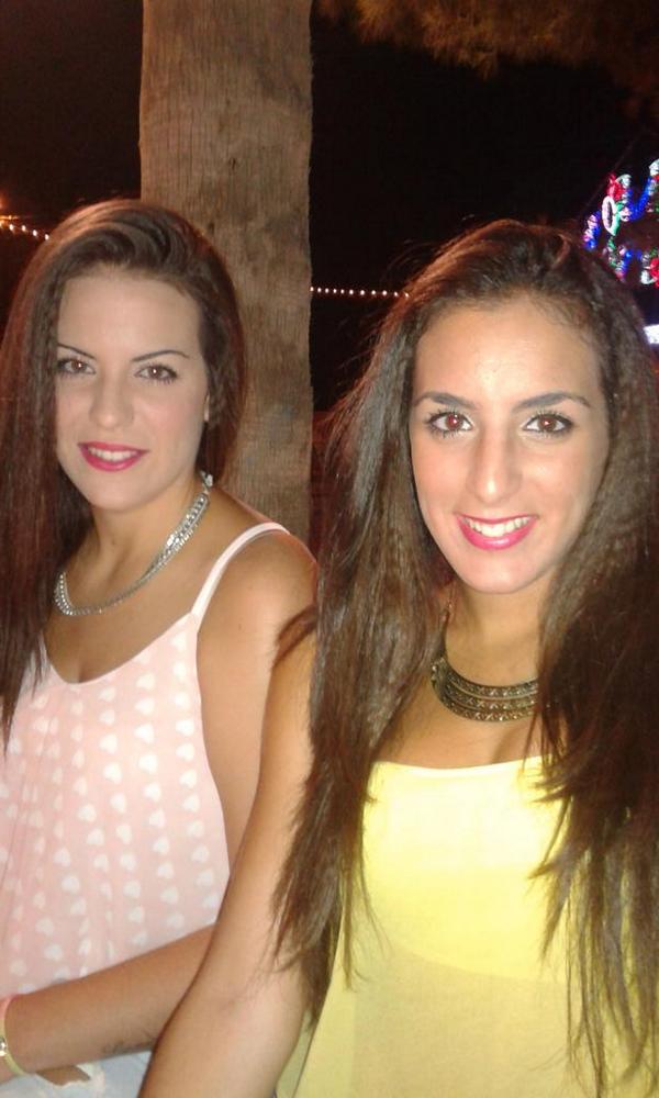 Rosi_JC's tweet photo. Unos de mis tres pilares en mi vida y dia a dia... ♥♥ Os quiero mucho ♡♡ http://t.co/8h1296rhDu