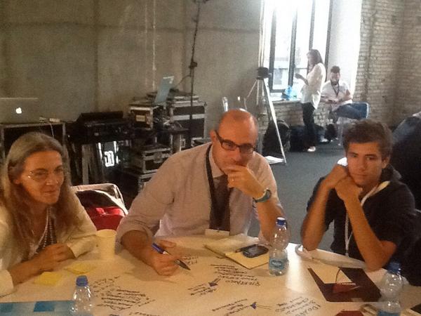 hubroma's tweet photo. #sicities anche @ProjectAhead partecipa al #codesign delle città del futuro http://t.co/Imi7brSziv