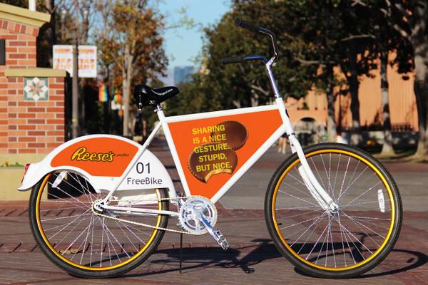 johan_bender_'s tweet photo. @ReesesPBCups how about students riding Reese's bikes &amp; handing yummy samples at NCAA games! @FreeBikeProject http://t.co/2v2zs738aI