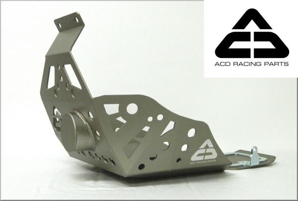 ACDRacingParts's tweet photo. take a look to our #art! The new #titan Skid plate for the #Yamaha #SUPERTENERE 1200. #aluminium #performance #moto http://t.co/ZqtFGVAXxd