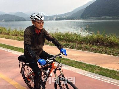 seojuho's tweet image. 檢, 4대강 '로봇물고기 개발' 연구원 비리 수사 durl.me/7i9ssx 이명박과 4대강 사기극 공범자들은 반드시 법정에 세워 처벌해야 하고 구상권 청구해서 전재산을 몰수해야!