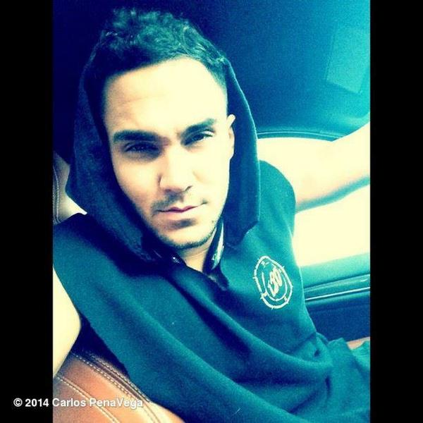 ColombiaPena's tweet photo. !! #Penators Colombia Miren Este BomBom Que Hermoso papaxote !! @TheCarlosPena Como No Amarlo !! http://t.co/rPcNqZxtCJ