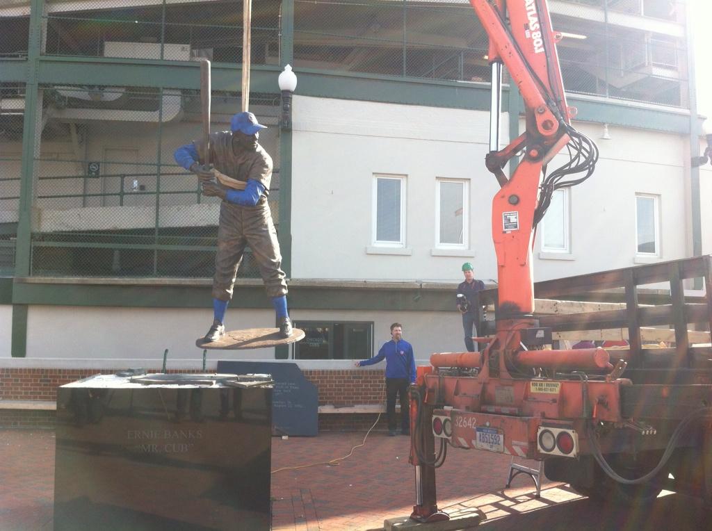 By3zVcdIYAAqRet.jpg:large