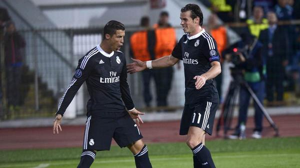 MundoCorner's tweet image. El Madrid sufre pero es más lider en el grupo (1-2) mundocorner.com/index.php?opti… |