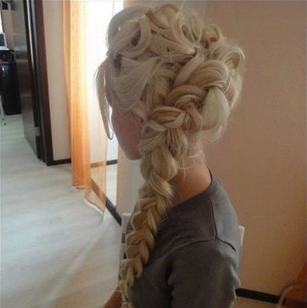 EsVirall's tweet photo. Algo así para una boda, ¿o no, chicas? http://t.co/PQMVujXrr2