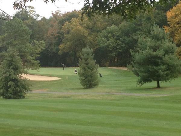 Iron Masters Country Club for the Mountain League match. Where's the leaderboard at this place?