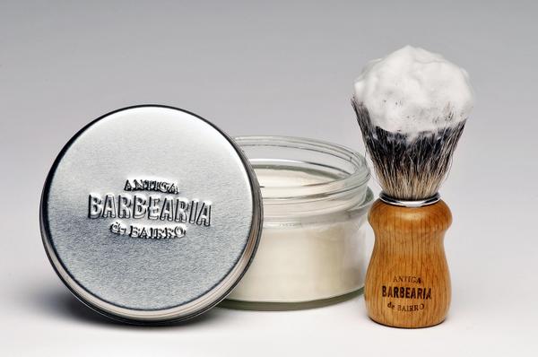 wearetrouva's tweet photo. Special launch this Sat for Antiga Barbearia de Bairro @A_P_Love_Affair @cris7luis http://t.co/lqexo71aSr http://t.co/Wr9YoqY9Ns