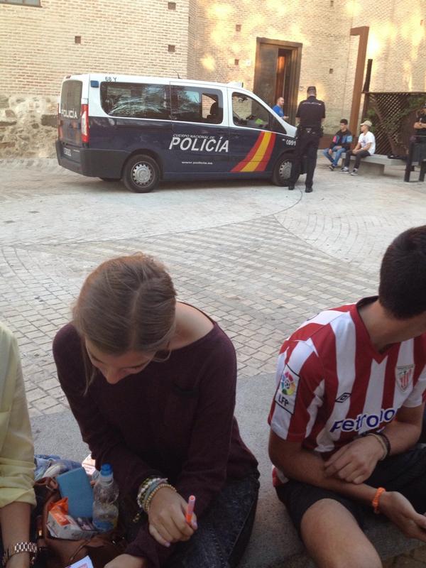 Matihashh's tweet photo. Aki de jajas http://t.co/bY8uc4b9RJ