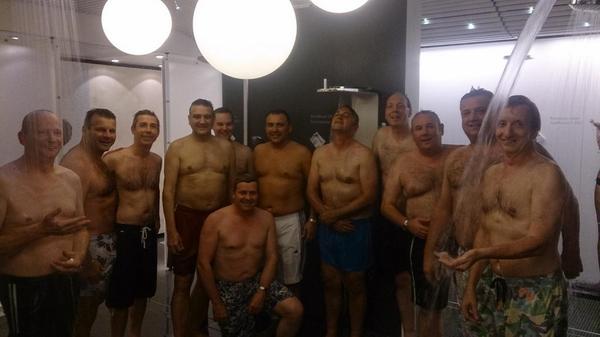 lisamelvindesig's tweet photo. @Hansgrohe_PR #showerworld visit in pictures @robwest @MartinMongan1 @StonehausInfo @oceanbathrooms @tubsandtiles http://t.co/9elUHDen56