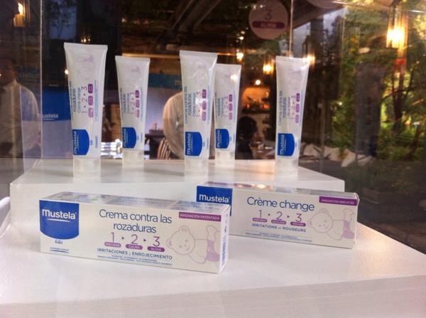 spia_contactorp's tweet photo. El día de ayer se llevó a cabo el lanzamiento de la Crema contra rozaduras 1,2,3 de @mustelamexico !!! http://t.co/ZaMyz9Wp48