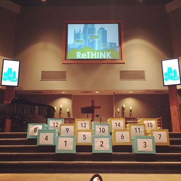 revbiscuit's tweet photo. DEAL OR NO DEAL! Someone goes home with a $50 cash prize tonite at gateway. #crosspointstudents http://t.co/sDFOG70f0I