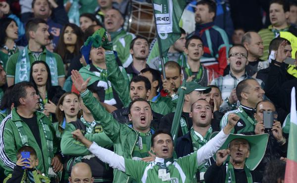BBCSport's tweet photo. Ludogorets 1-0 real Madrid - Ronaldo has a penalty saved &amp; goal disallowed. Champions League http://t.co/QpzEomsLu0 http://t.co/DfZylldnqh