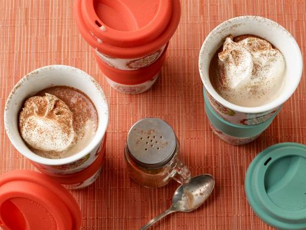 FoodNetwork's tweet photo. Recipe of the Day: Skip the coffee shop and make your own Pumpkin Spice Latte at home http://t.co/qDTsDj9V7k. http://t.co/FIk537bA4w