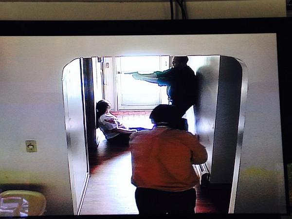 PittBradford's tweet photo. Time for our favorite #CSI -- #PittBradford. #CJlab #CrimeScene http://t.co/Y9iQcRQndh