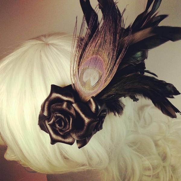 skinsmithstudio's tweet photo. Well be introducing these gorgeous #leather #rose and #peacock #fascinators at #rufflecon! http://t.co/8U8uGYqESr