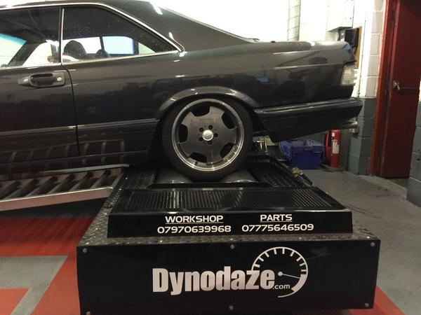 Dynodaze's tweet photo. #merc #500sec #restored #epic#gangsta #retro #cool http://t.co/eSIflYyjlO