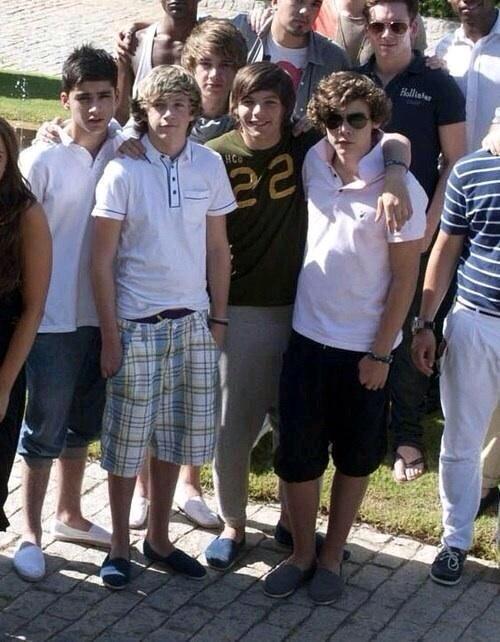 itspottershawn's tweet photo. VI RENDETE CONTO DI QUANTO FACCIA MALE GUARDARLI COSI' PICCOLI?
#onedirectionfetus http://t.co/5ocZ3u4dDH