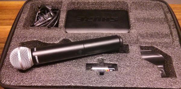 BoxenMieten's tweet photo. Jetzt gehts auch #wireless mit dem SM58 BLX2!
Bericht: http://t.co/uhXRNZTjRF
Artikel: http://t.co/q3DZNkZb5K #shure http://t.co/gl3n4P9y2y