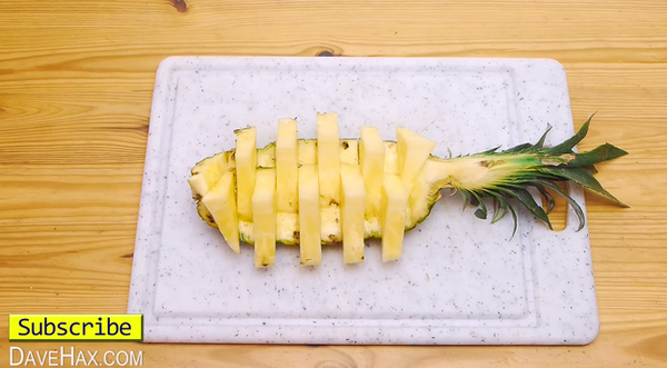 TheAndyHan's tweet image. "@BuzzFeedVideo: You’ve Been Cutting Pineapple Wrong Your Whole Life buzzfeed.com/abagg/here-is-… via @abagg http://t.co/SSaoWnsY1m" @erinculhane