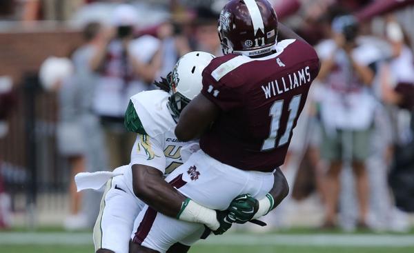 After making the move to Jack LB, Shaq Jones is making plays for <a href="/UAB_Football/">@UAB_Football</a> &amp; Blazer D. tinyurl.com/k8scmxx