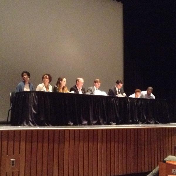 TrendySocialite's tweet photo. Panel for @ECU_BSU #UNDERREPRESENTED #ECUnite http://t.co/i16FUZR5aN