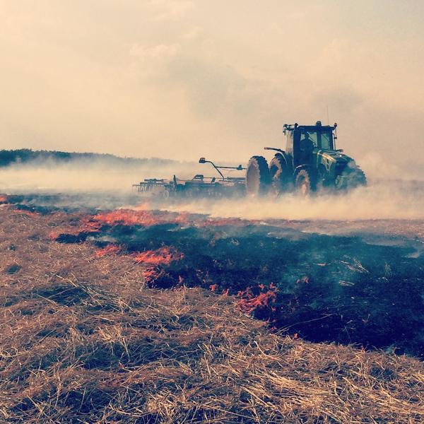 BMart2x's tweet photo. #Grainview @HuntRaw http://t.co/0KOrEVviBV