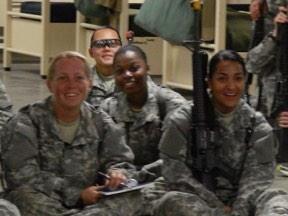 xagoldgoddess's tweet photo. #WCW my sister . ( black one in the middle ) 😍💕 found this on her base fb ! So proud of her !! @JulieM_Renee http://t.co/GtS4jVVWp5