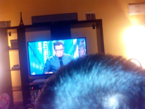 danielo0312's tweet photo. @EnElAireAB  nolfie viendo el programa http://t.co/DvXa6BNdy5