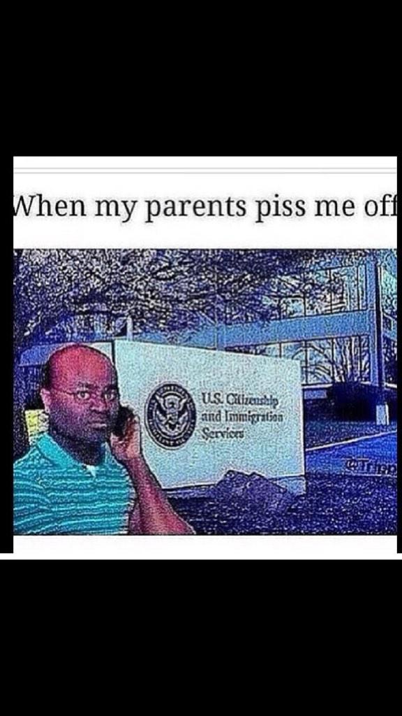 helloitsv_'s tweet image. #immigrantproblems LMFAOOOOO 😂😂😂