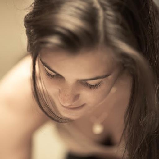 Saranatix007's tweet photo. Please follow Sara Alina @SaraAlinaMusic 

http://t.co/yG0Yduou5E
. http://t.co/ukfedJ44gT