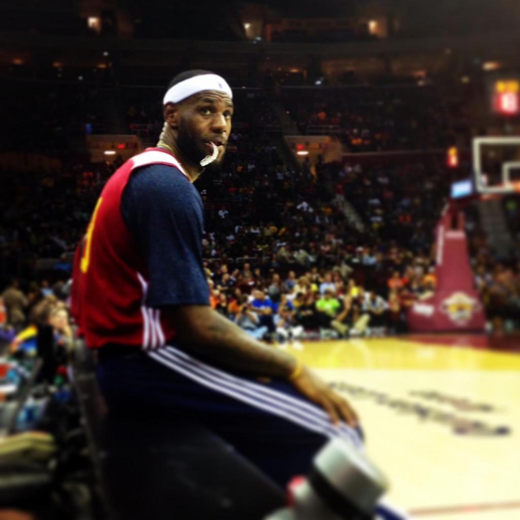 Embedded image permalink