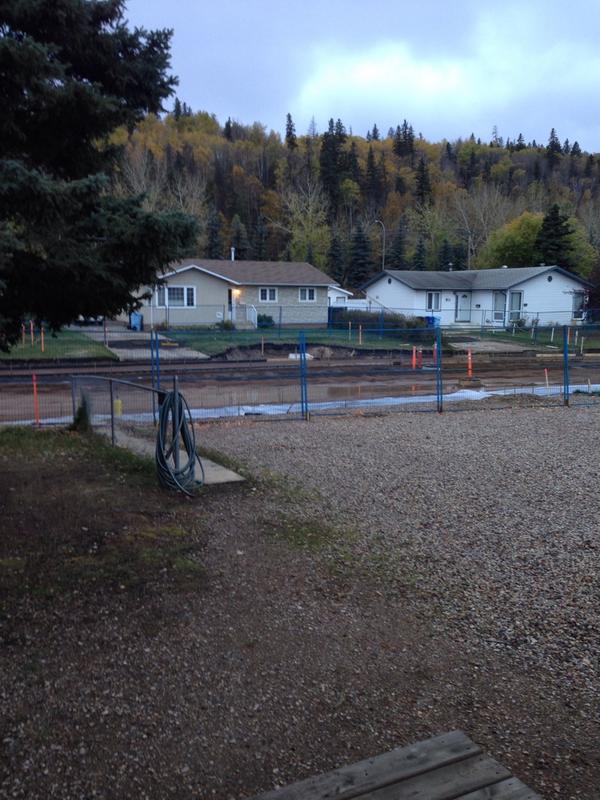 boatdocksmith's tweet photo. On a positive note they poured the sidewalk today #sarcastictweet #notimpressed #callingforsnow #ymm http://t.co/yBF6TlYxTR
