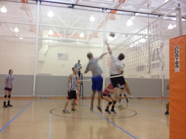 Gtown_IM's tweet photo. IM volleyball is underway!! #GCintramurals http://t.co/QOz8Ikmpk2
