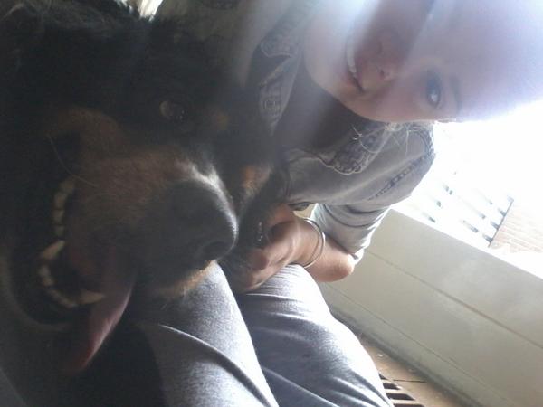 _Seline_'s tweet photo. Rust zacht schatje, we missen je http://t.co/O5WtB3EMcm