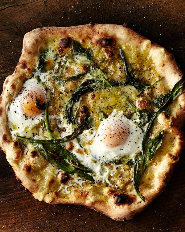 CNTraveler's tweet image. NYC foodies have found a new epicurean utopia in upstate New York: cntrvlr.com/1mSMhcL