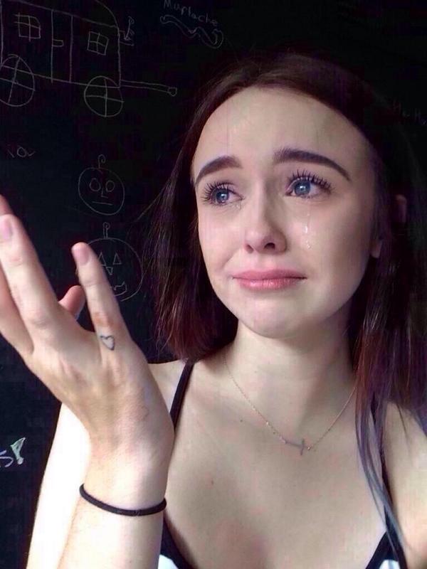 drunkinlarry_'s tweet photo. Me because of her saying yes #1DProposalAf #SheSaidYes #1DWedding #1DProposalFollowParty #1PROPOSAL http://t.co/vnr2fgLpMx