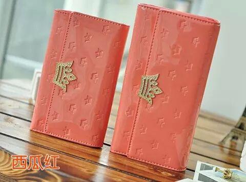 KpopCoverID's tweet photo. Dompet J.Estina premium quality medium size: 350.000 long: 375.000
Semua ready stock ya di @sehunoonashop http://t.co/nNTYc3bvi2